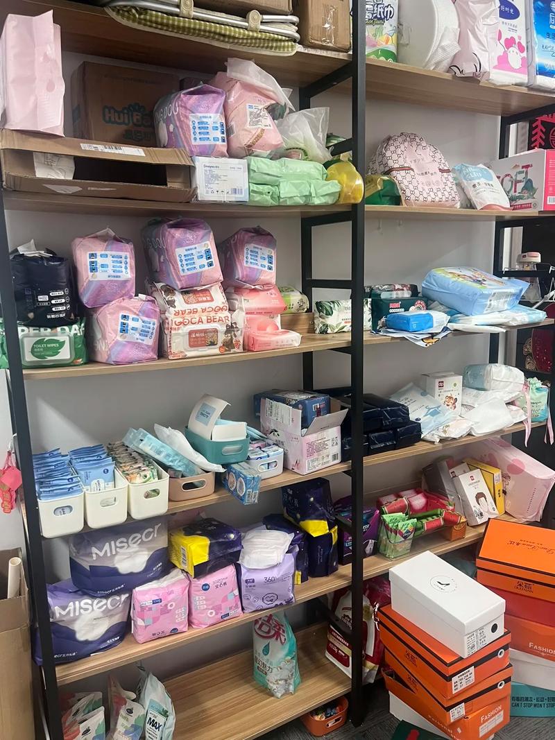 百平仓库爆仓危机下的日用杂品批发优化方案